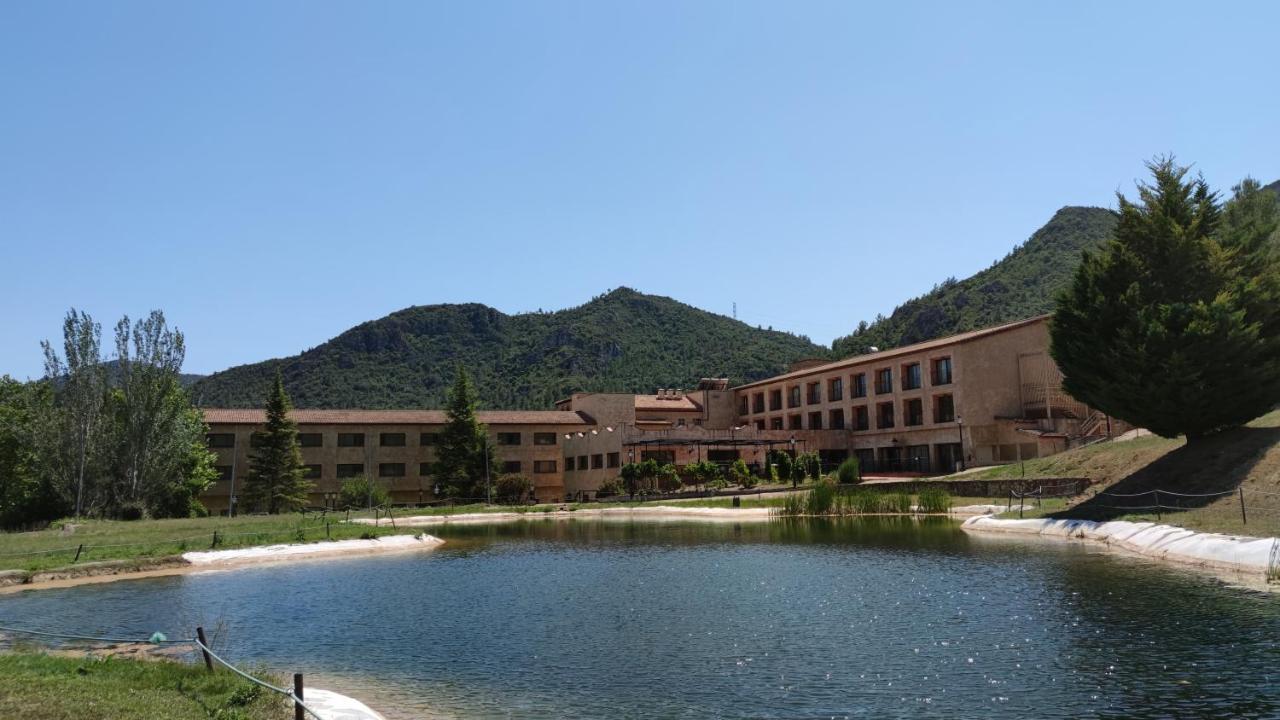 La Figuerola Hotel & Restaurant Vandellos Экстерьер фото