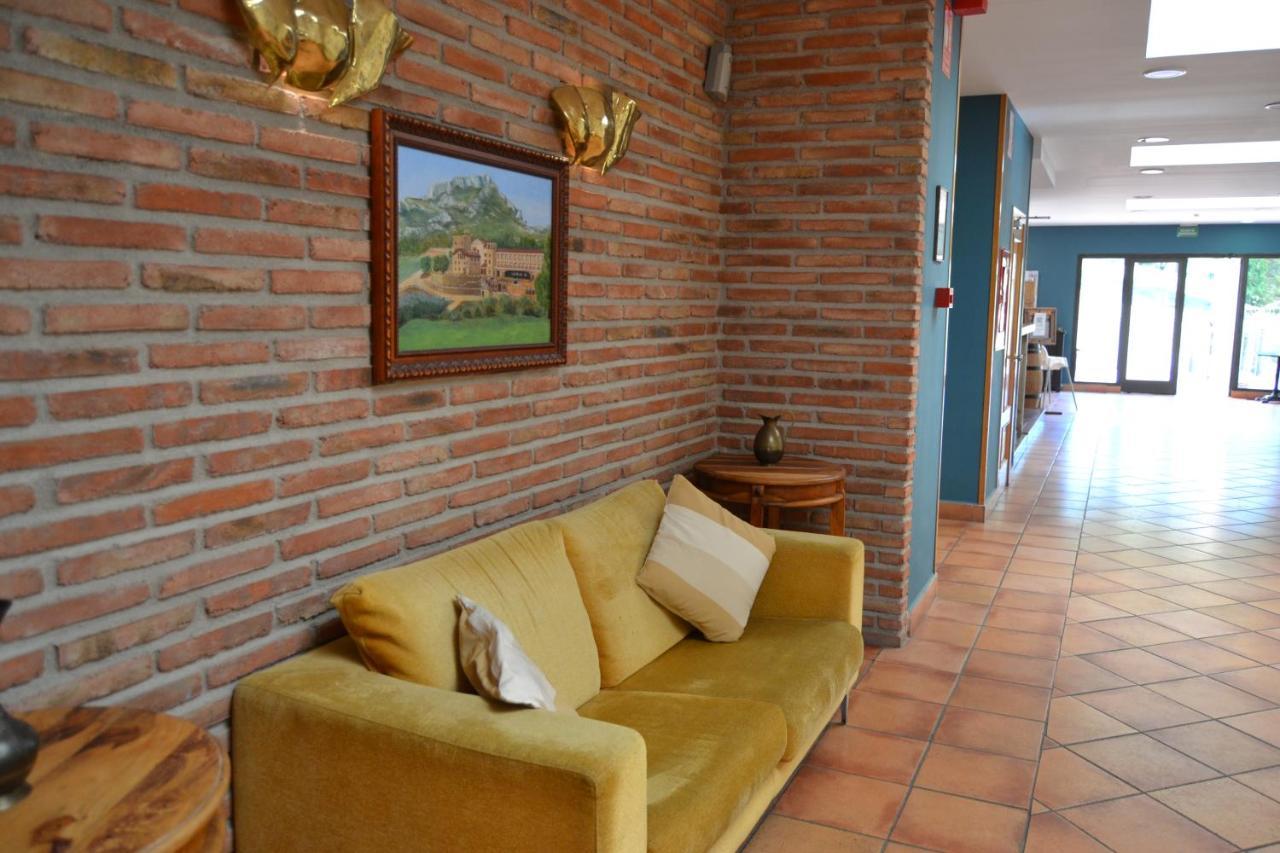 La Figuerola Hotel & Restaurant Vandellos Экстерьер фото
