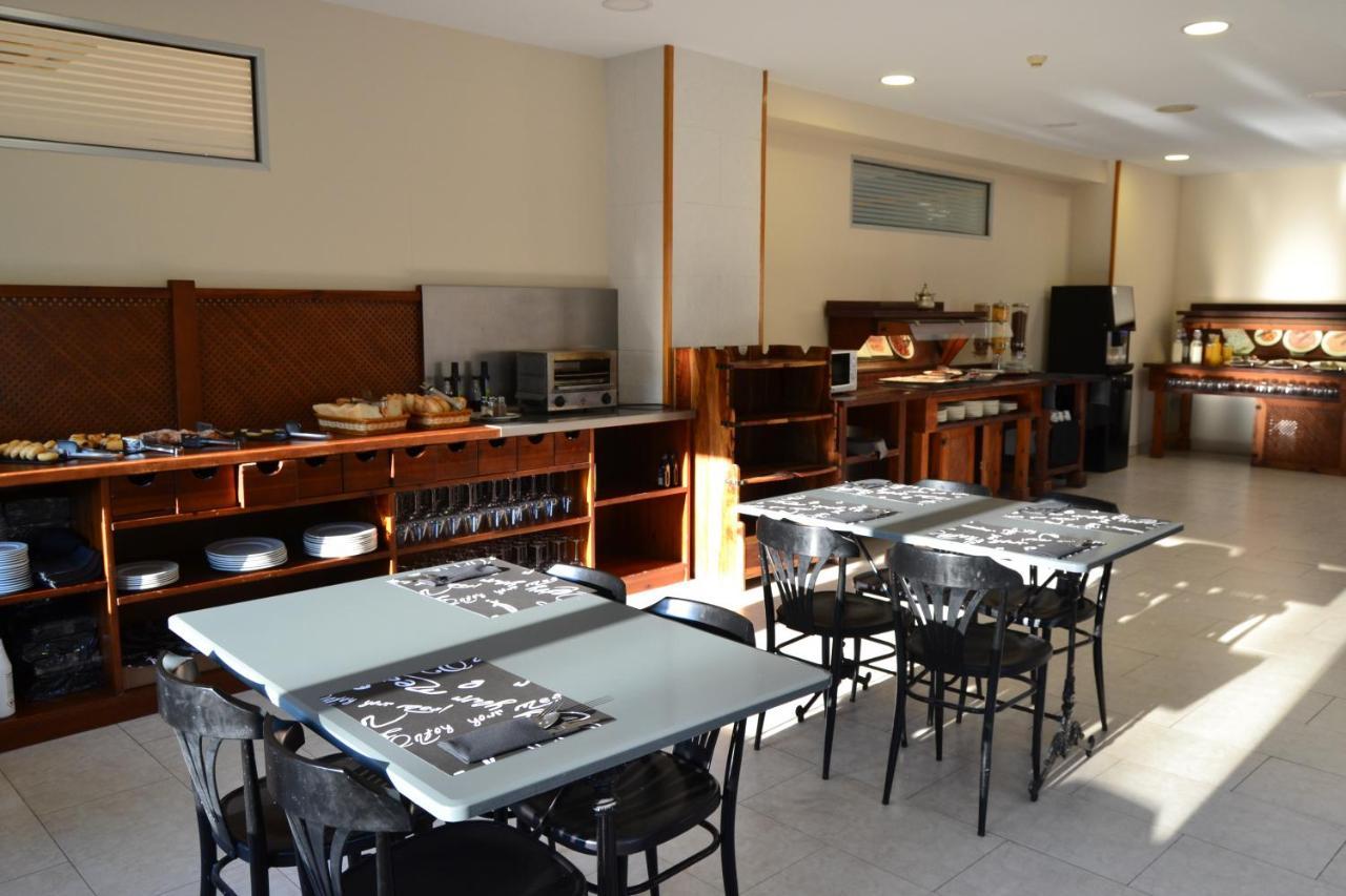 La Figuerola Hotel & Restaurant Vandellos Экстерьер фото