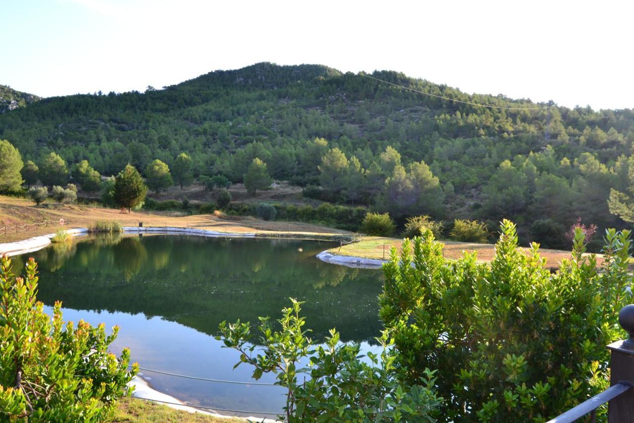 La Figuerola Hotel & Restaurant Vandellos Экстерьер фото