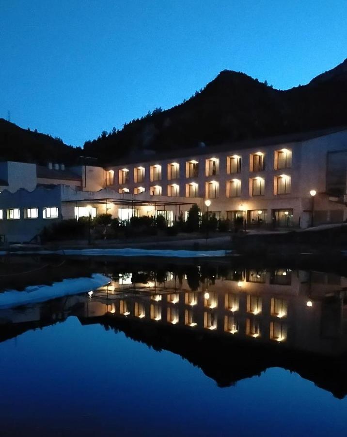La Figuerola Hotel & Restaurant Vandellos Экстерьер фото
