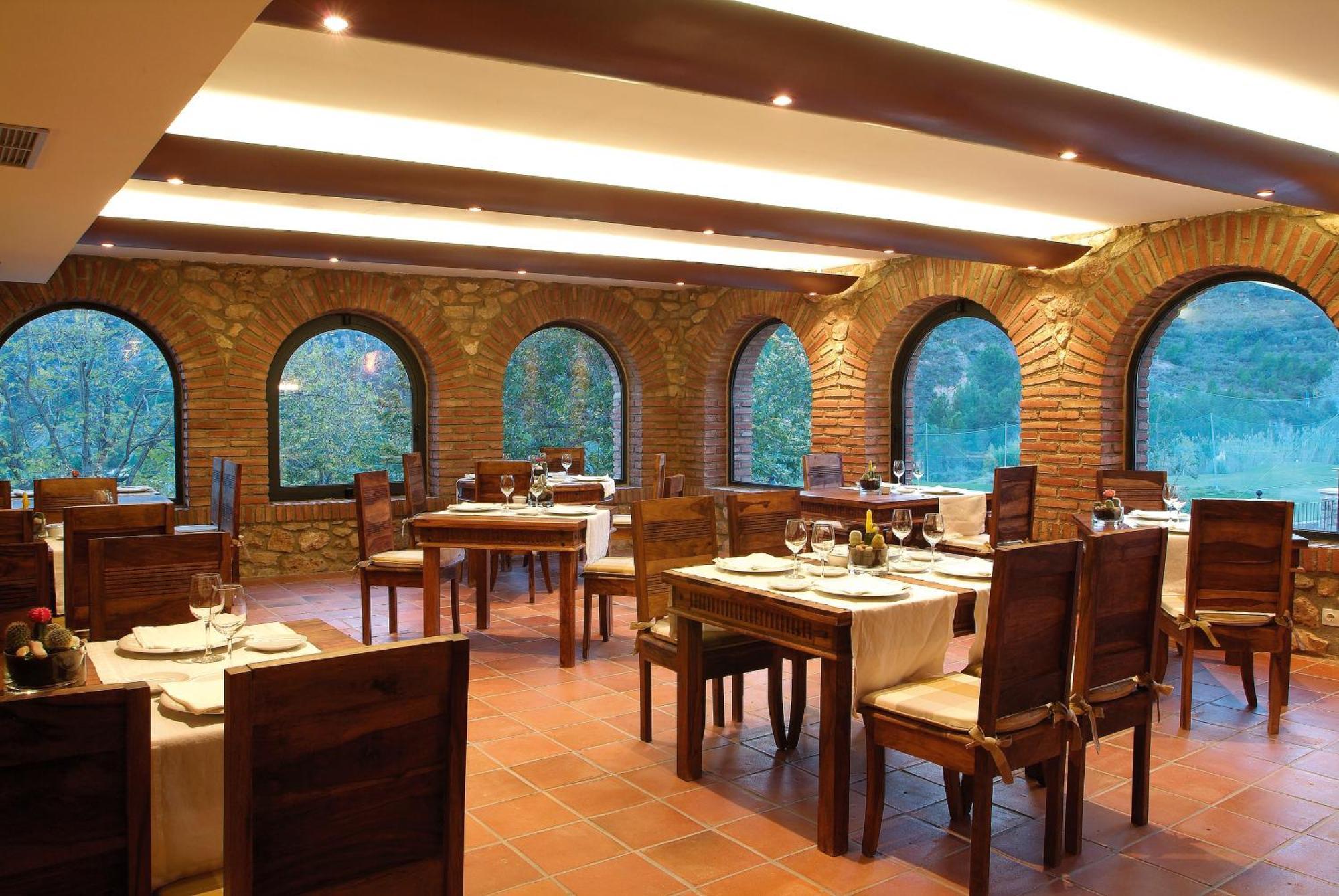 La Figuerola Hotel & Restaurant Vandellos Экстерьер фото